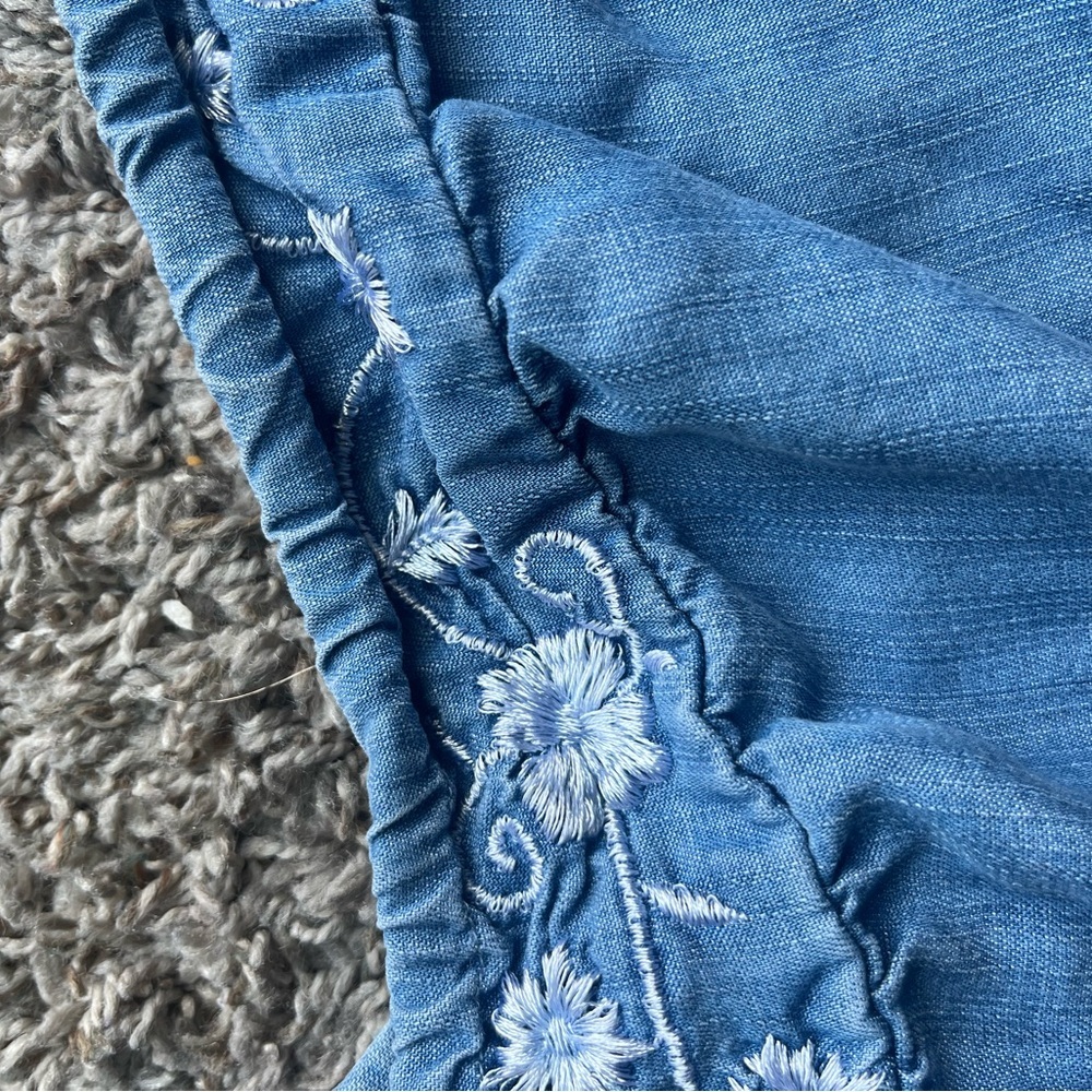 Blue Ruffled Off-Shoulder Top - Picture 4 of 4